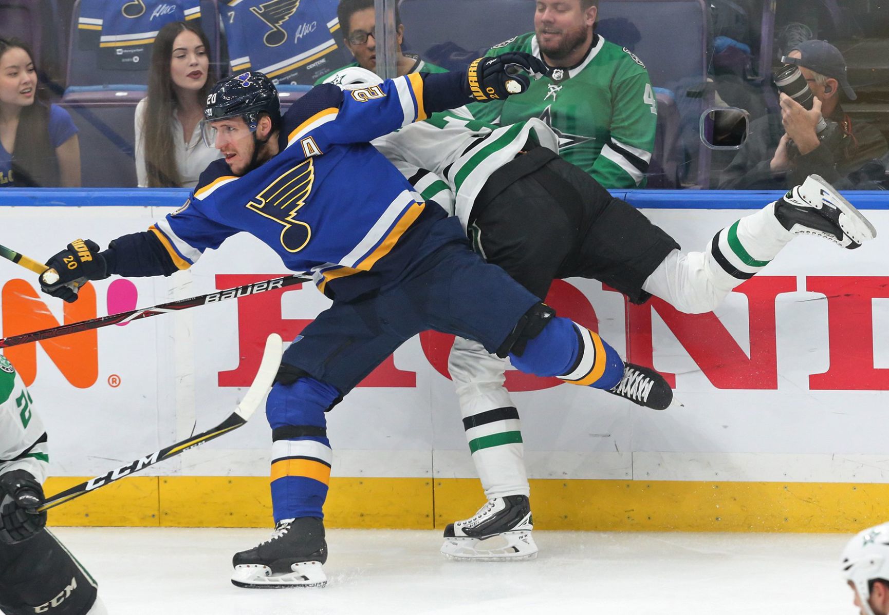 Blues and Stars go for broke in final playoff game 7